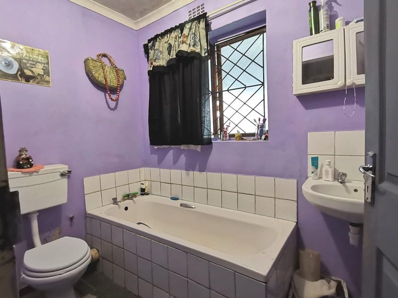 House For Sale in Newton, Wellington - Photo 9