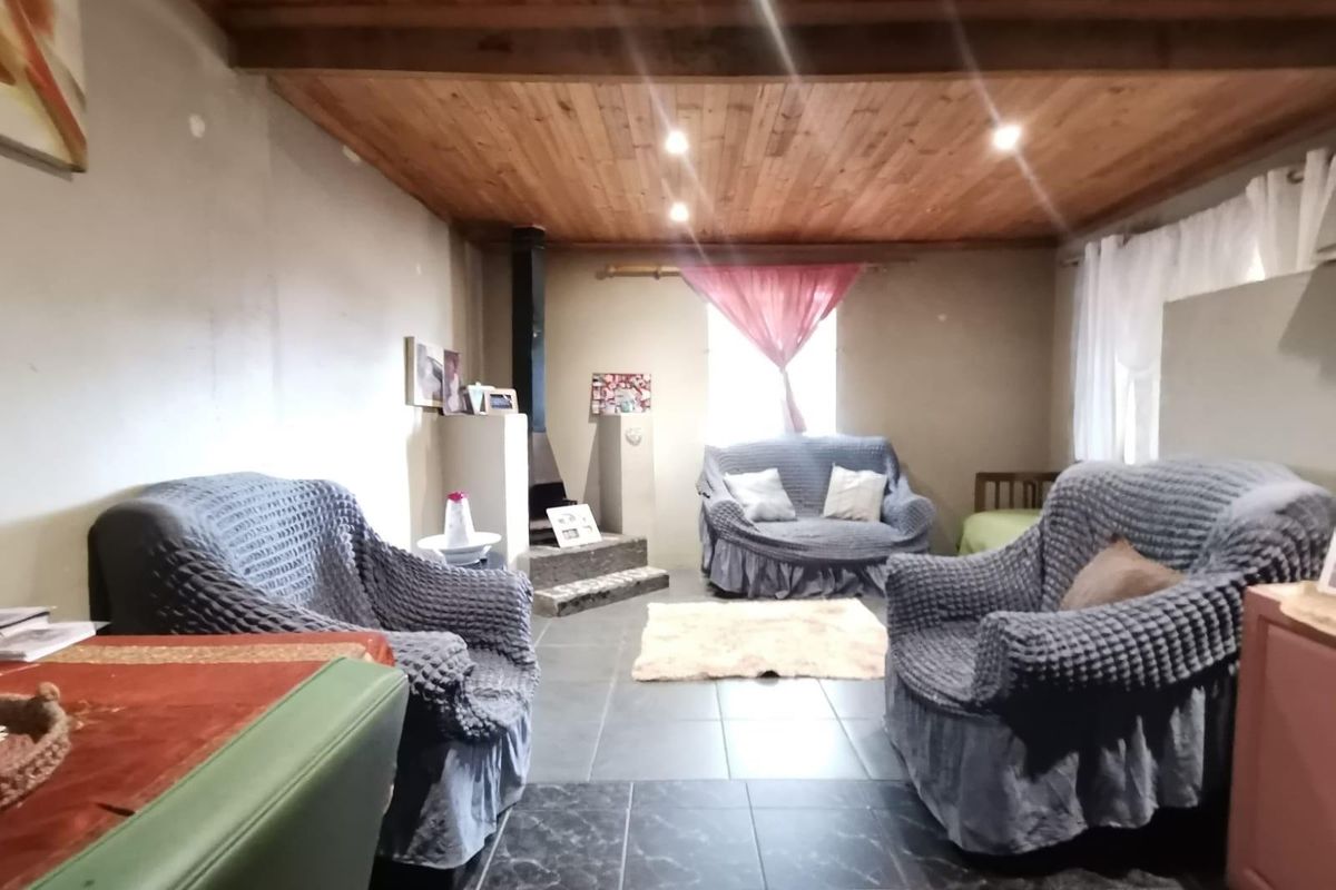 House For Sale in Newton, Wellington - Photo 5