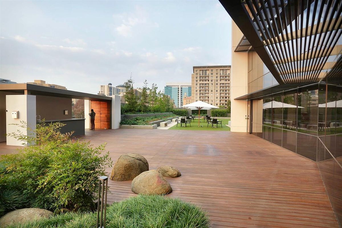 Second Level of An Ultra Modern Green Building To Let - Photo 2