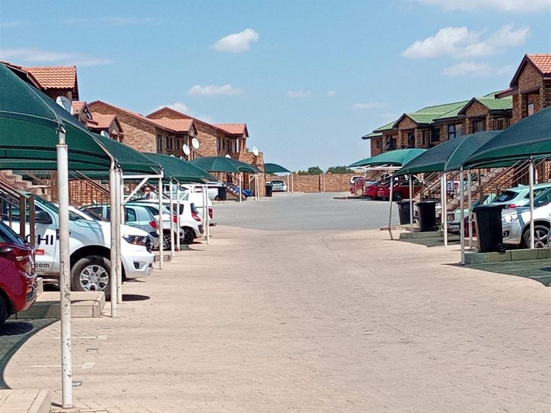 Apartment For Sale in Witfield, Boksburg - Photo 1