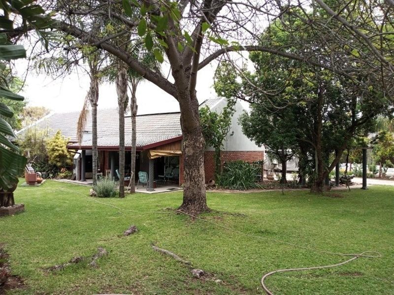 House For Sale in Bela Bela - Photo 2