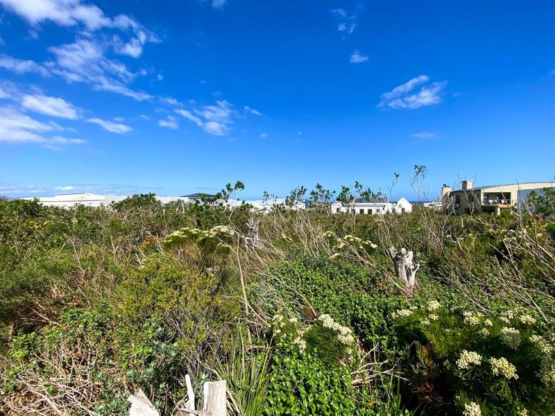Mountain Majesty Meets Coastal Calm - Betty’s Bay Vacant Stand - Photo 2