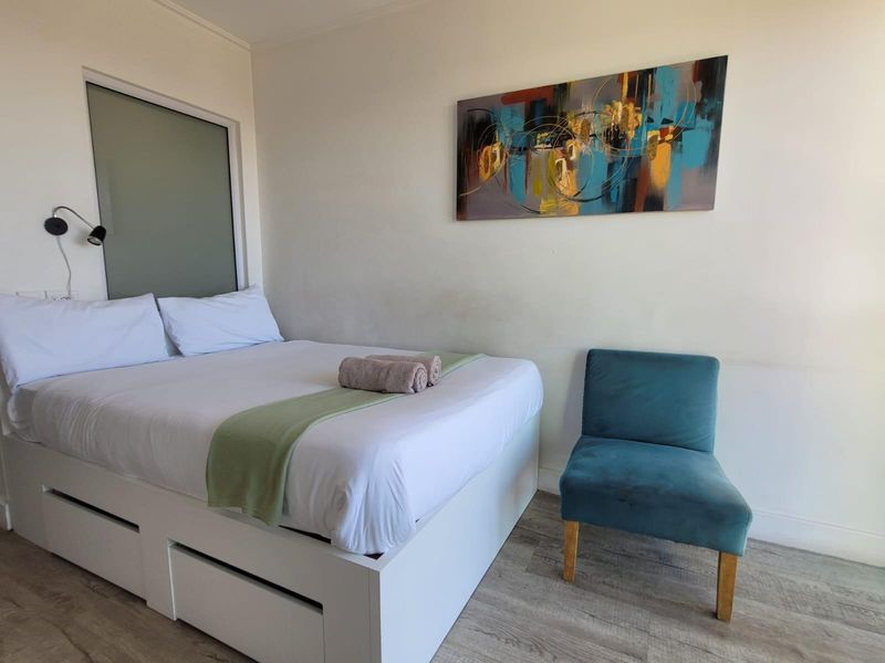 Apartment in Woodstock, Cape Town - Photo 7