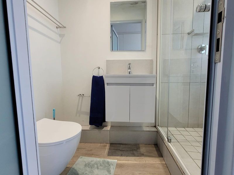 Apartment in Woodstock, Cape Town - Photo 4