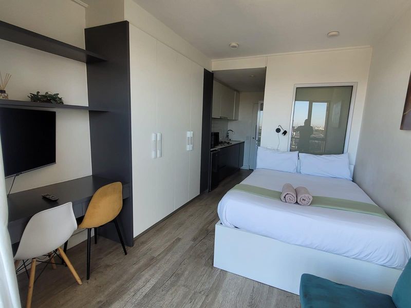 Apartment in Woodstock, Cape Town - Photo 8