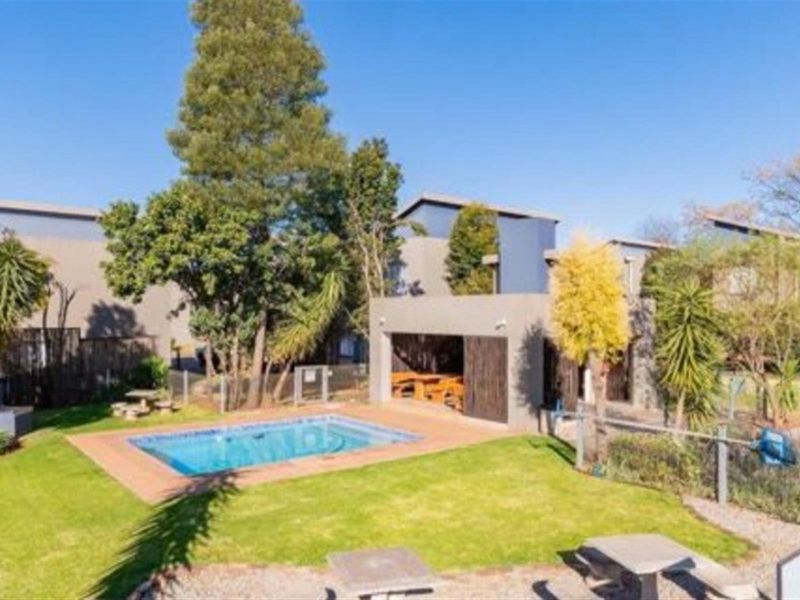 Townhouse For Sale in Brentwood Park, Benoni - Photo 10