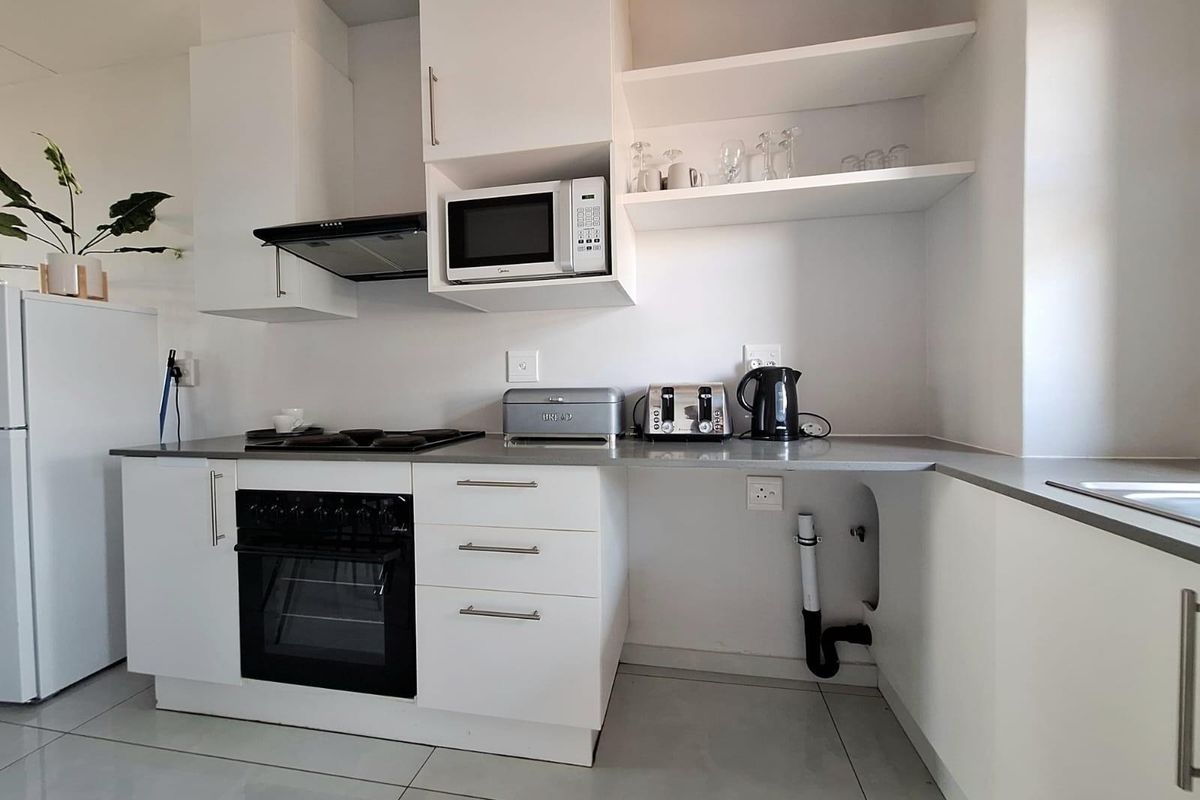 Ground Floor Corner Apartment For Sale - Ballito Groves - Photo 4