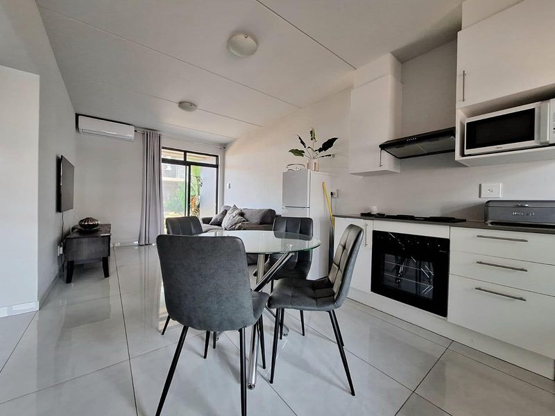 Ground Floor Corner Apartment For Sale - Ballito Groves - Photo 3