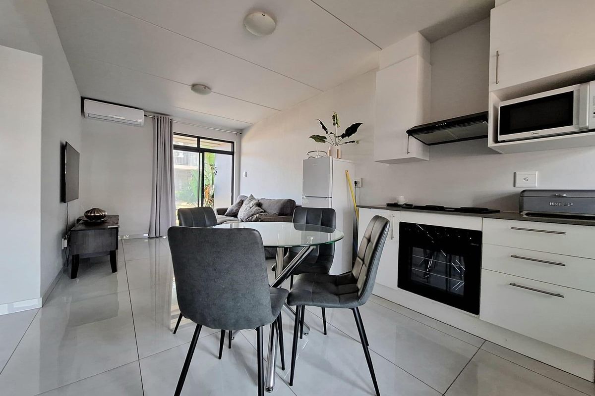 Ground Floor Corner Apartment For Sale - Ballito Groves - Photo 3