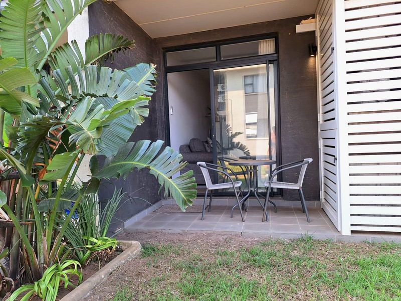 Ground Floor Corner Apartment For Sale - Ballito Groves - Photo 1