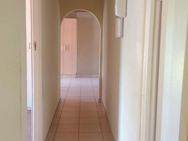 Apartment To Rent in Newcastle Central, Newcastle, KwaZulu Natal - Photo 6