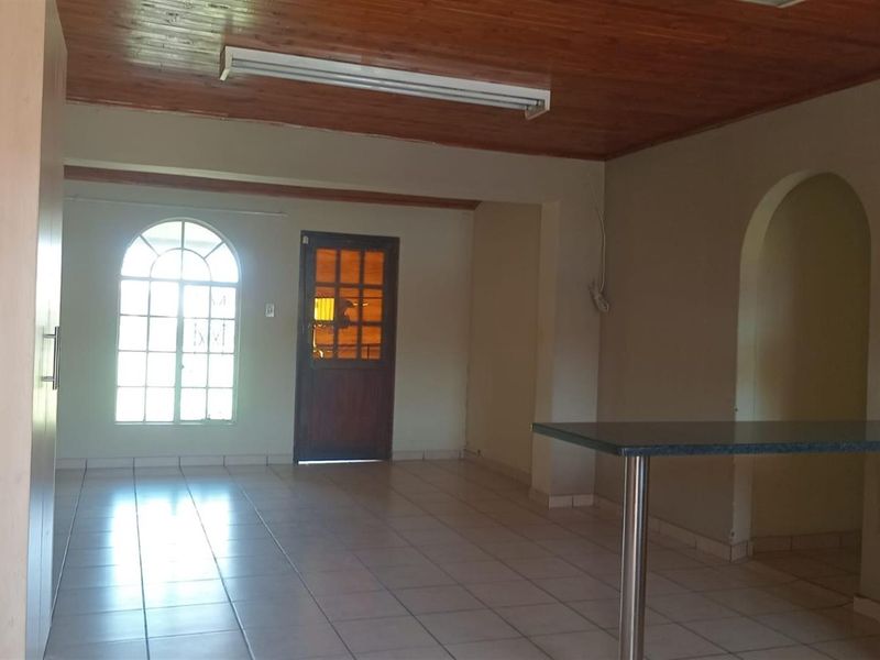 Apartment To Rent in Newcastle Central, Newcastle, KwaZulu Natal - Photo 3