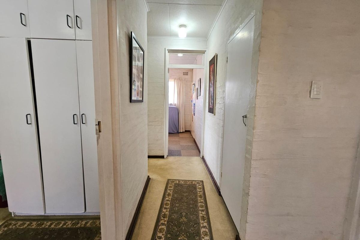 House For Sale in Glenmore, Durban, KwaZulu Natal - Photo 4