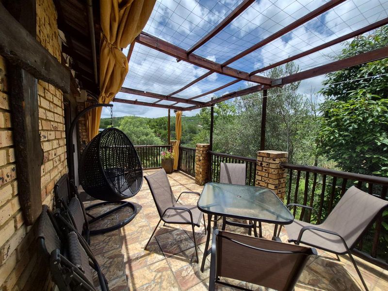 House For Sale in Kranspoort Middelburg - Photo 5