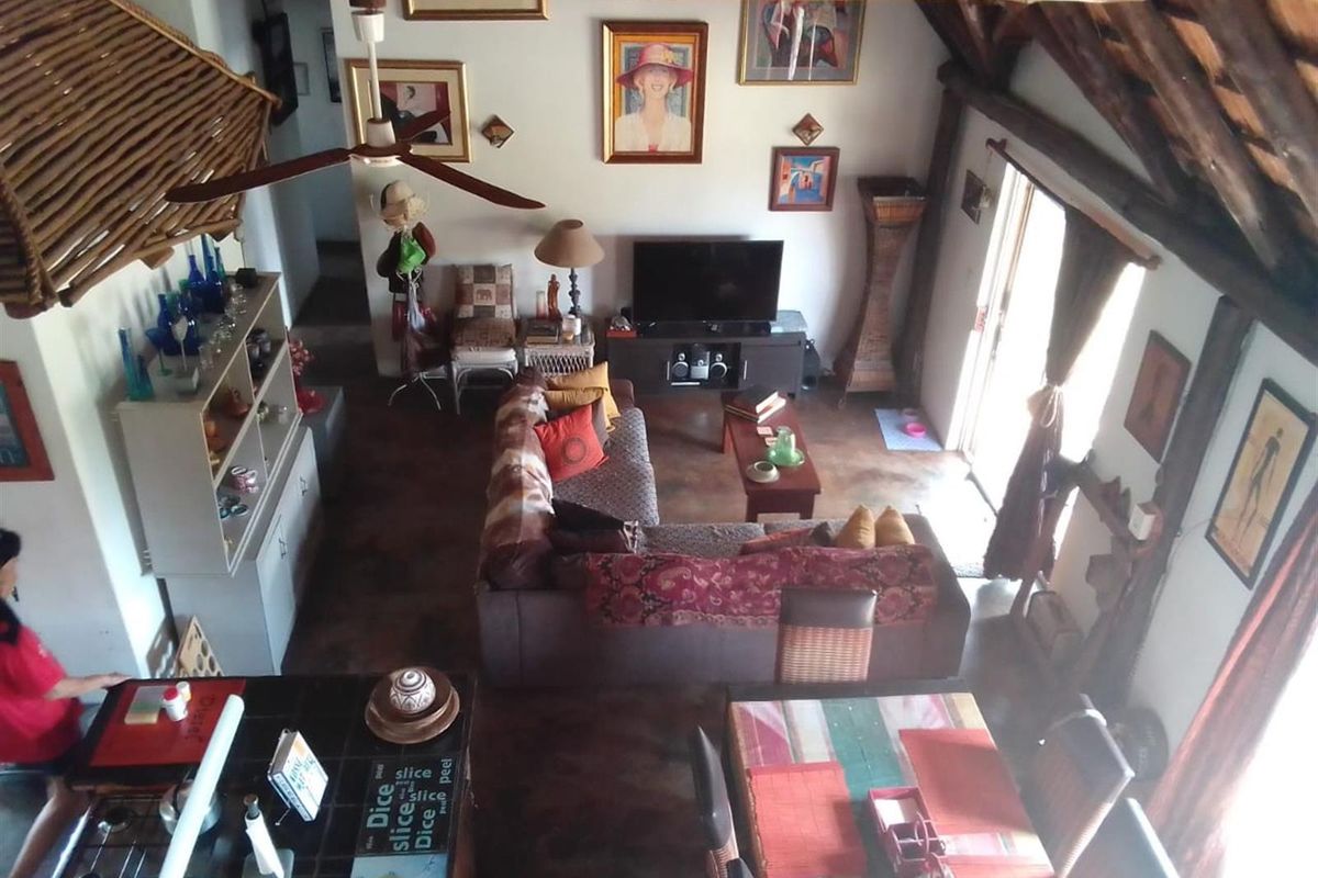 Charming 6-hectare smallholding with multiple houses and income for sale, Bela Bela - Photo 5