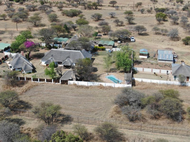 Charming 6-hectare smallholding with multiple houses and income for sale, Bela Bela - Photo 2