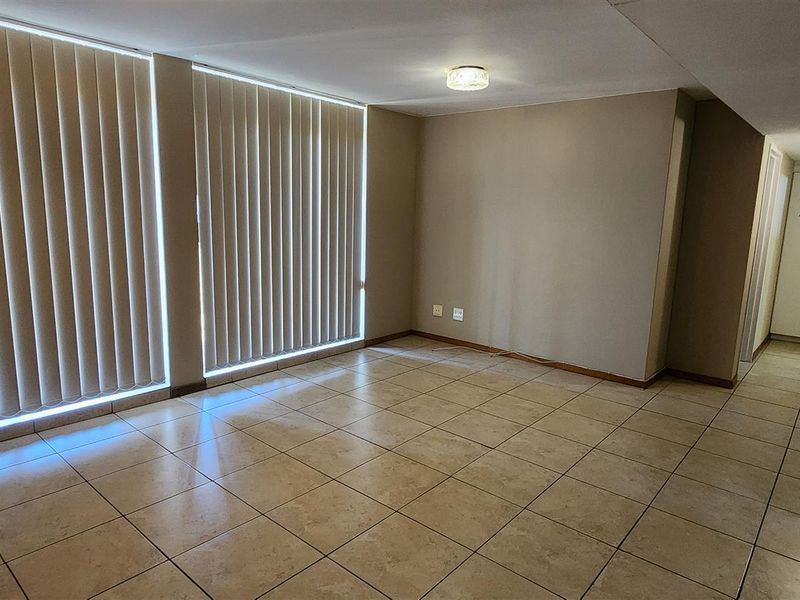 Apartment For Sale in Durban North, KwaZulu Natal - Photo 10