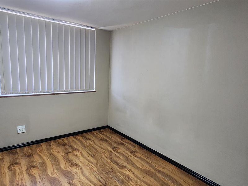 Apartment For Sale in Durban North, KwaZulu Natal - Photo 8