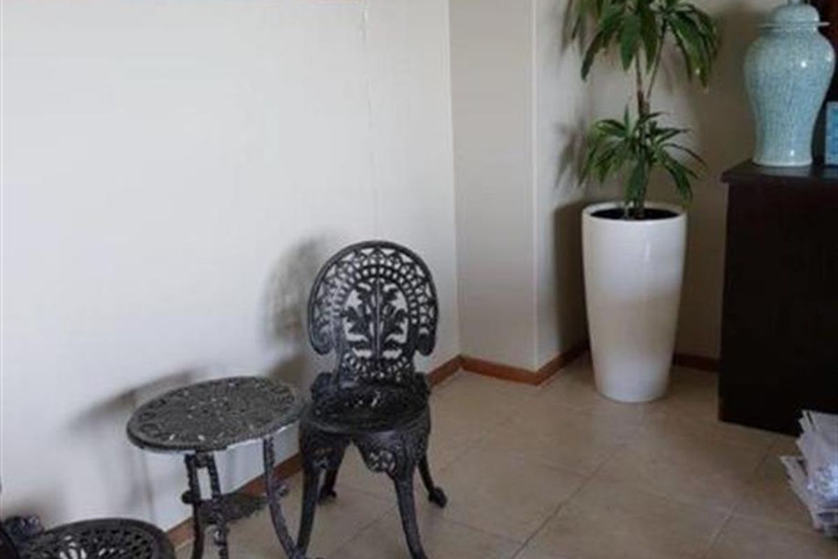 Apartment For Sale in Durban North, KwaZulu Natal - Photo 5