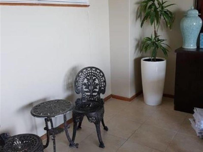 Apartment For Sale in Durban North, KwaZulu Natal - Photo 5
