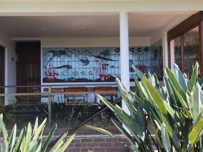 5 bedroom House with flat For Sale in Ramsgate, KwaZulu Natal - Photo 3