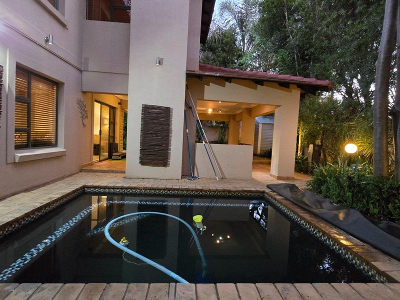 House For Sale in Newmark Estate Pretoria Gauteng - Photo 8