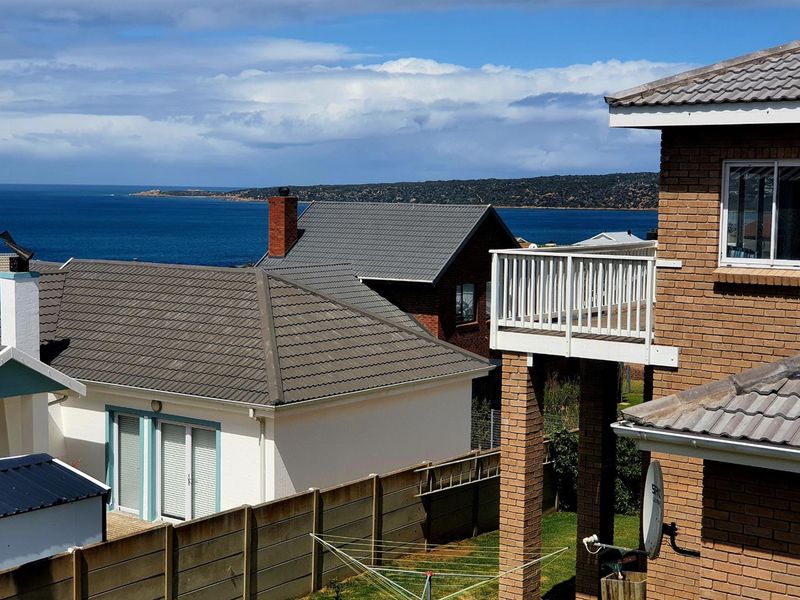 Where Charm, Comfort and Coastal Living Meet - Photo 2