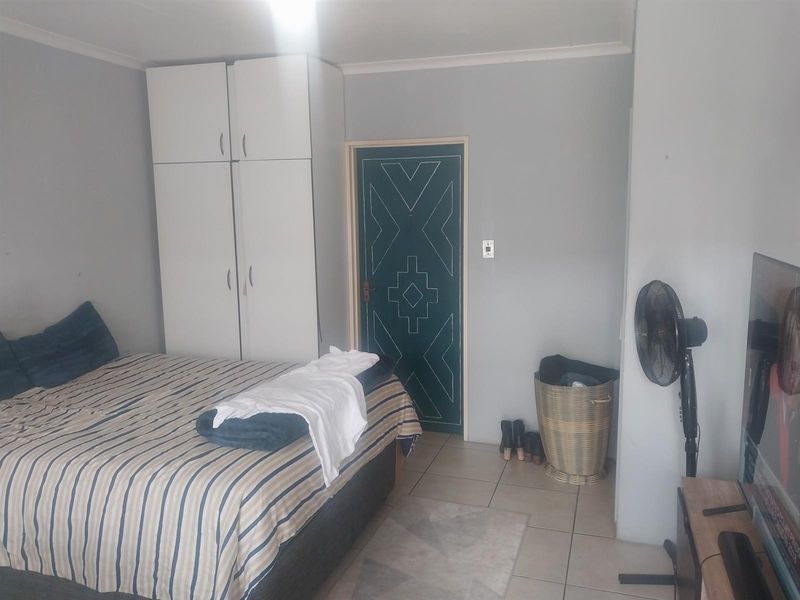 1 Bedroom Cottage available for rental in Ormonde, Johannesburg - Photo 4