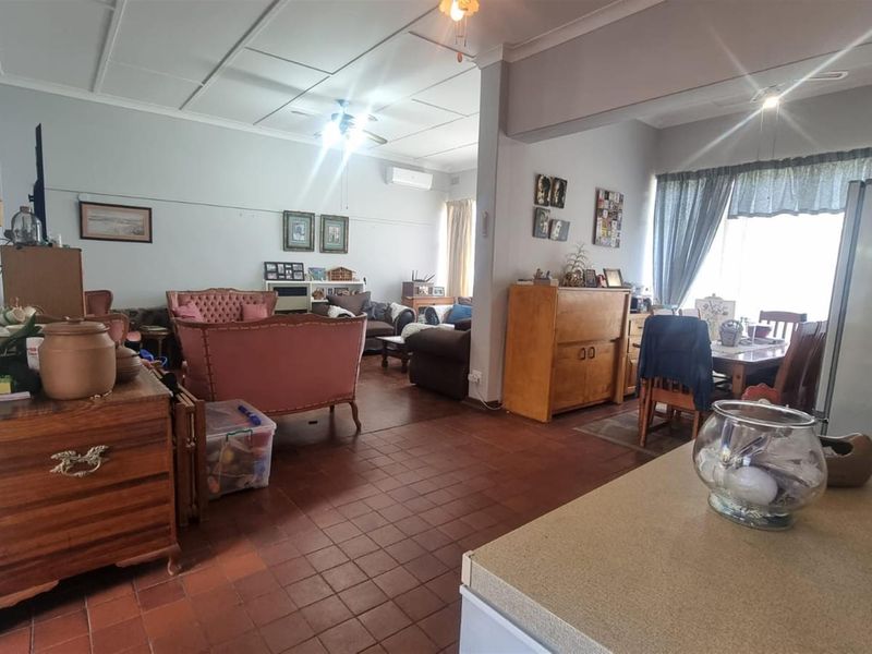 House For Sale in Nelspruit Ext 4 Nelspruit Mpumalanga - Photo 6