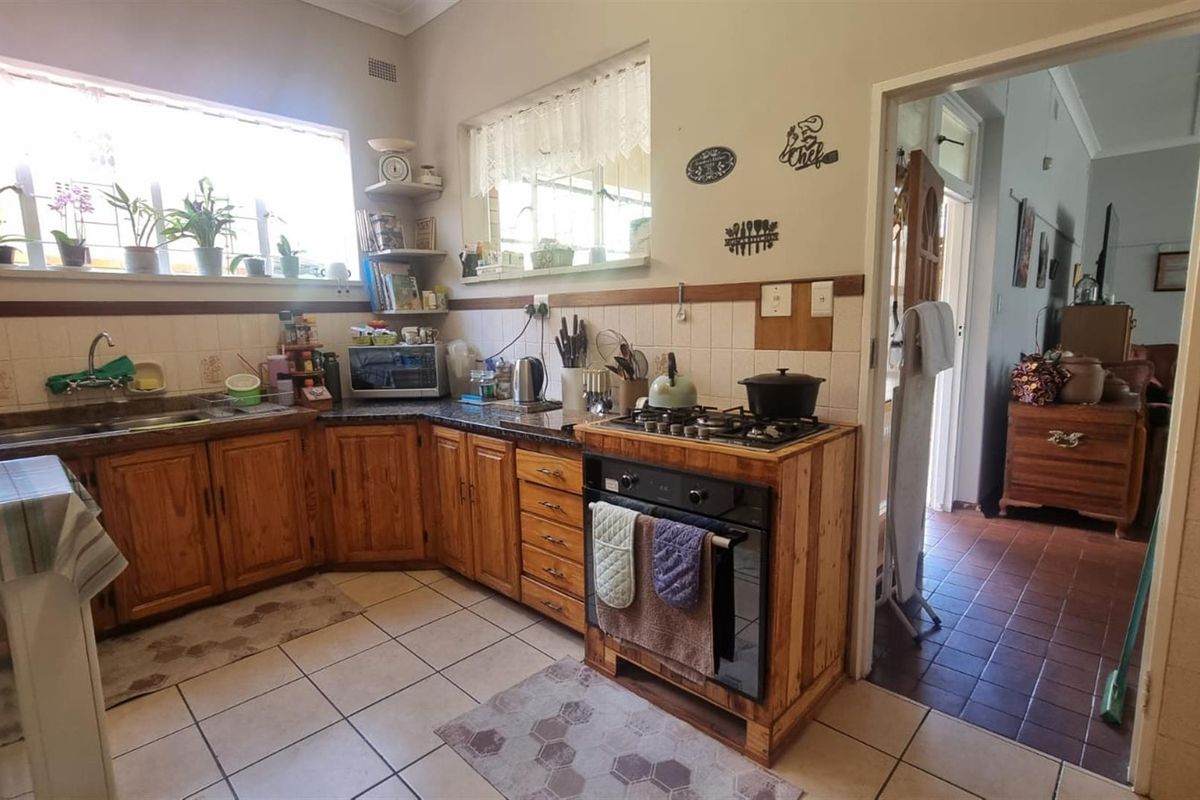 House For Sale in Nelspruit Ext 4 Nelspruit Mpumalanga - Photo 3