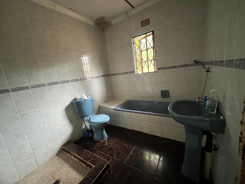 House for sale in Empangeni Central, Empangeni, KwaZulu Natal - Photo 10
