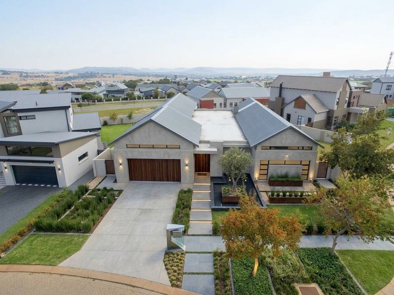 Rustic Elegance Meets Contemporary Refinement in Copperleaf Golf and Country Estate - Photo 1