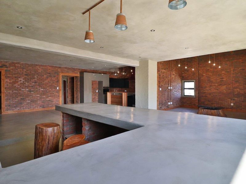 Rustic Elegance Meets Contemporary Refinement in Copperleaf Golf and Country Estate - Photo 10