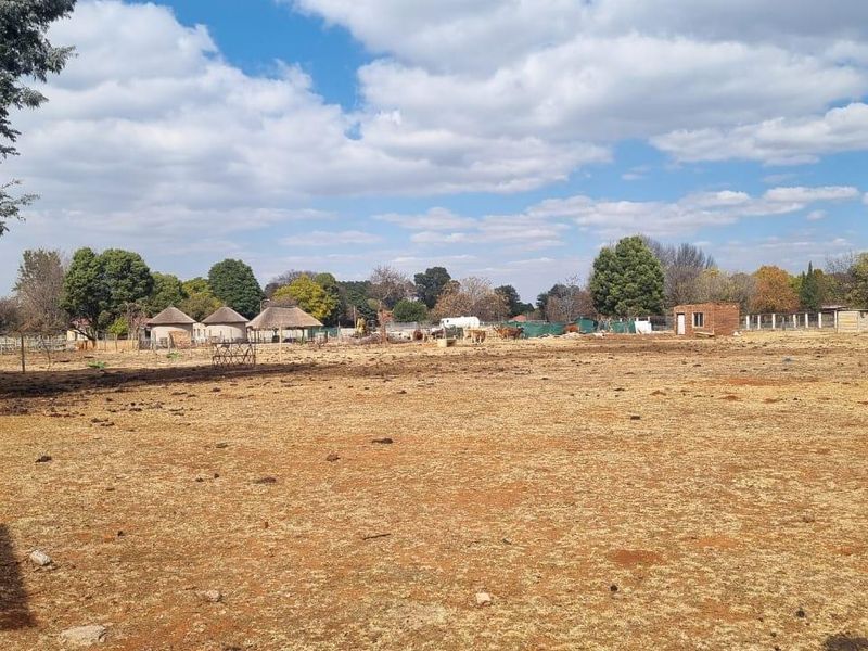 A strategic acquisition for developers: Approved Res. 3 land for 60 Units. - Photo 6