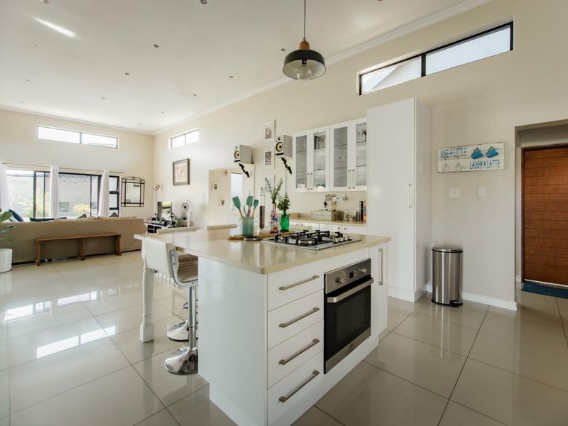 Serene Cul-de-Sac Living in Copperleaf Golf and Country Estate - Photo 7