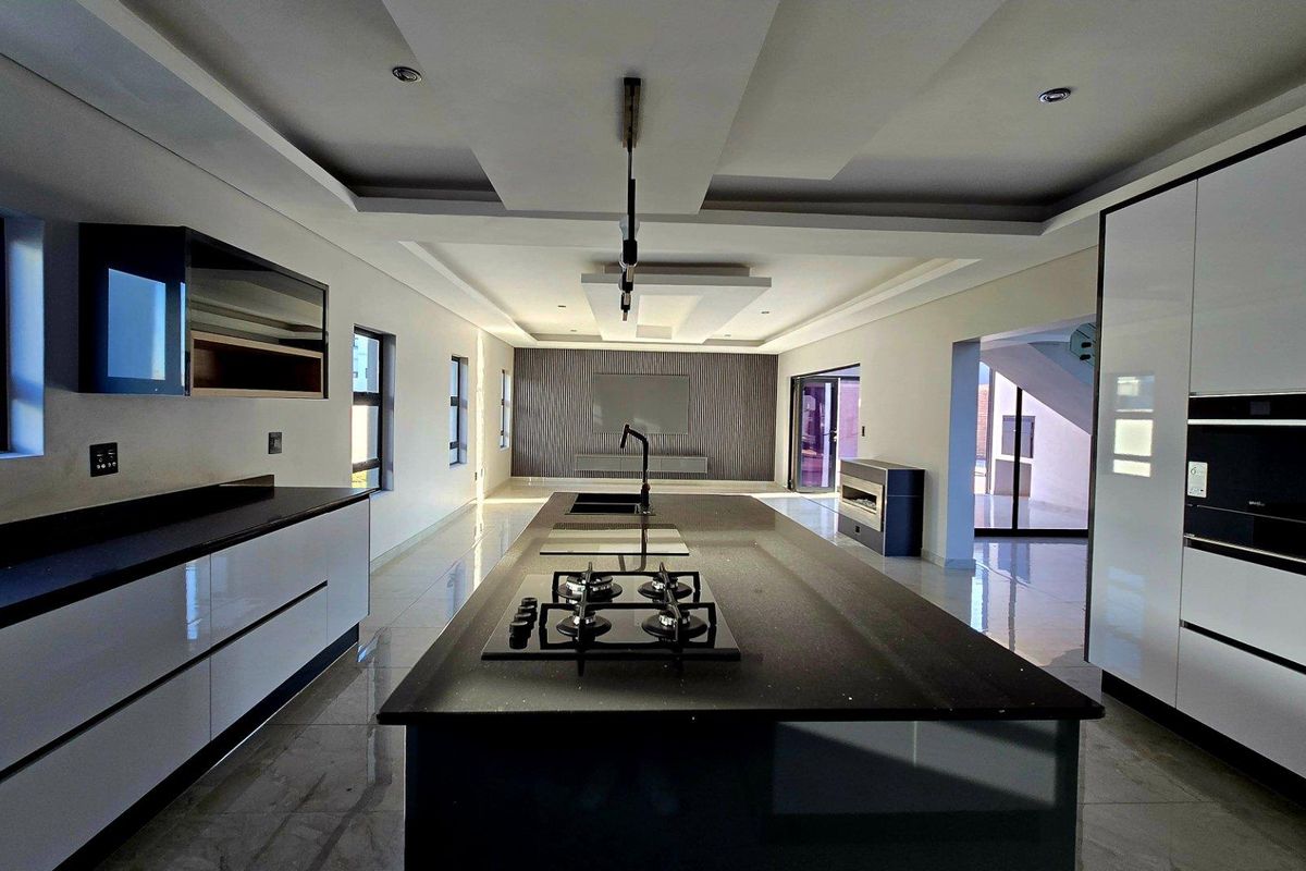 House For Sale in Six Fountains Residential Estate Six Fountains Pretoria Gauteng - Photo 3