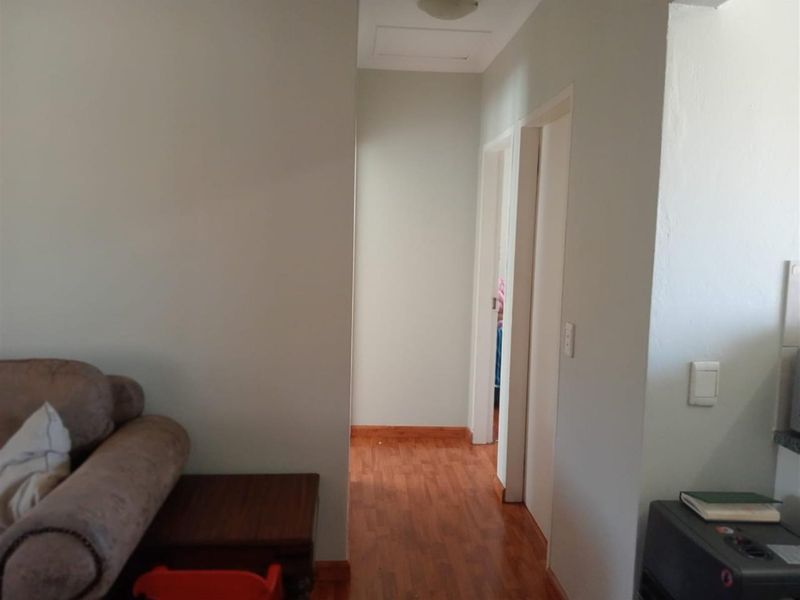 Townhouse For Sale in SW 5, Vanderbijlpark SW - Photo 5