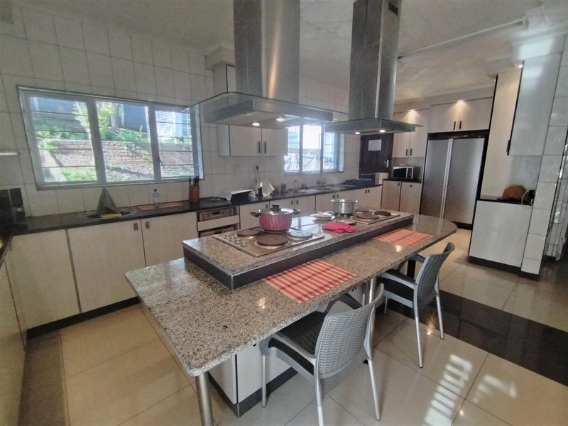 Guest House For Sale in Empangeni Central, Empangeni, KwaZulu Natal - Photo 8