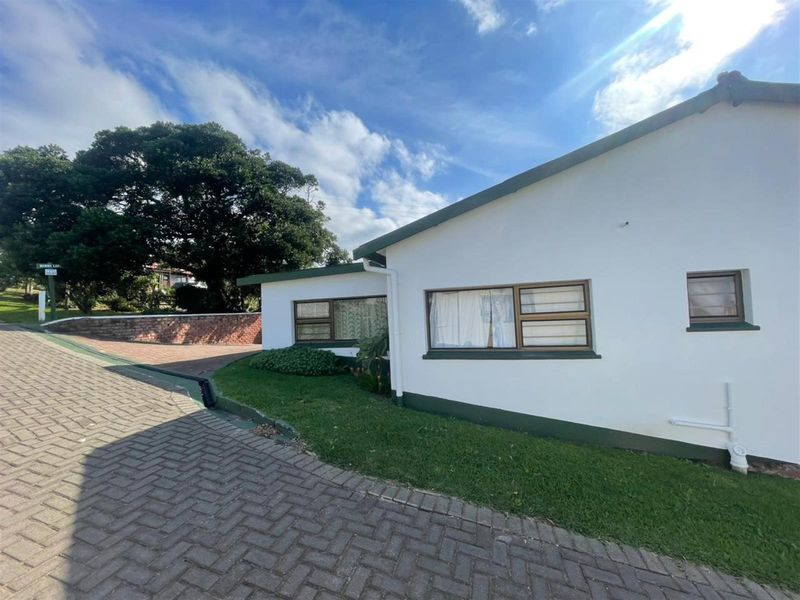 3-Bedroom coastal gem in Cintsa Bay Holiday Resort, Cintsa West - Photo 3