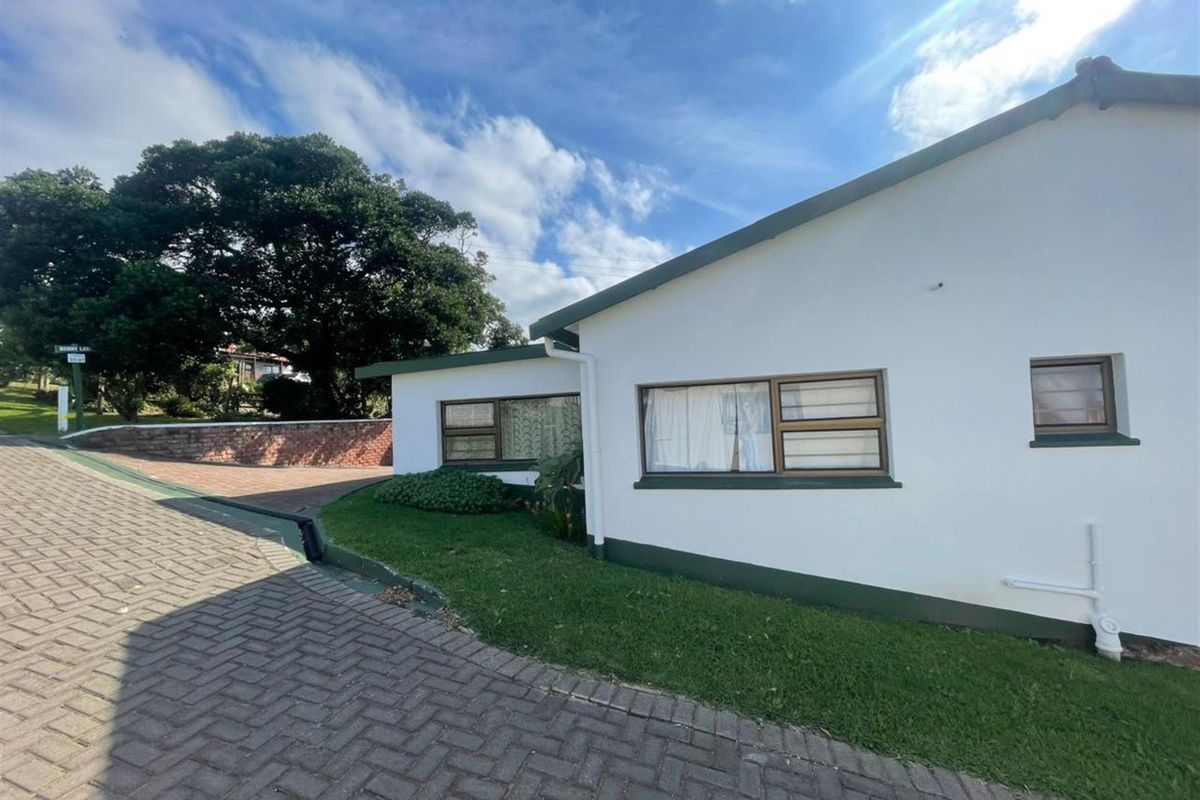 3-Bedroom coastal gem in Cintsa Bay Holiday Resort, Cintsa West - Photo 3