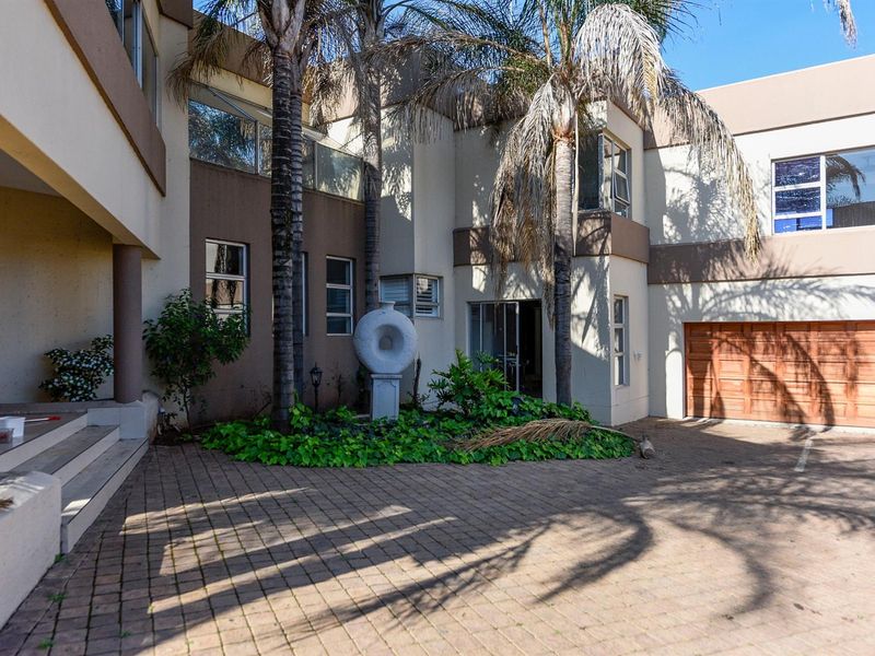 House For Sale in SW 5, Vanderbijlpark SW - Photo 1