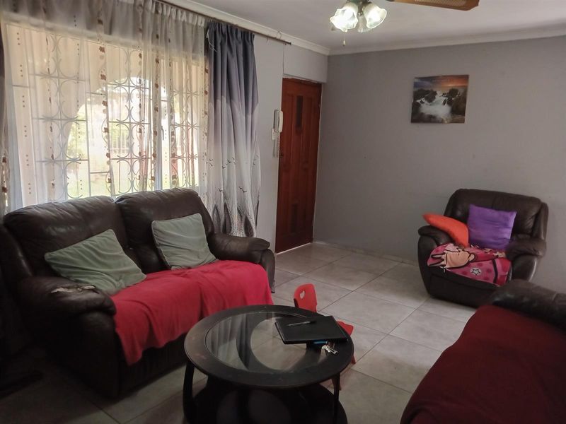 House For Sale in Woodhaven, Durban, KwaZulu Natal - Photo 5