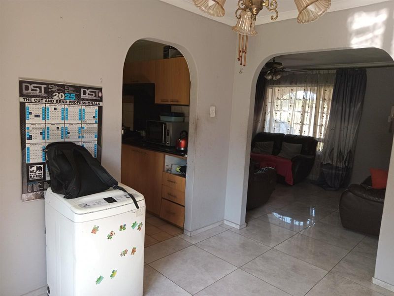 House For Sale in Woodhaven, Durban, KwaZulu Natal - Photo 8