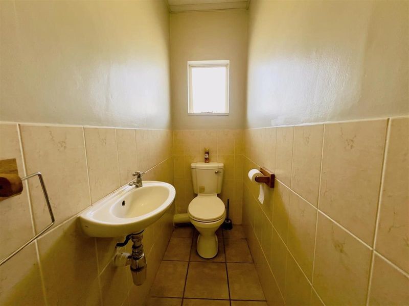 A spacious retreat in the heart of convenience -live ,work and thrive here Chasedene PMB - Photo 8