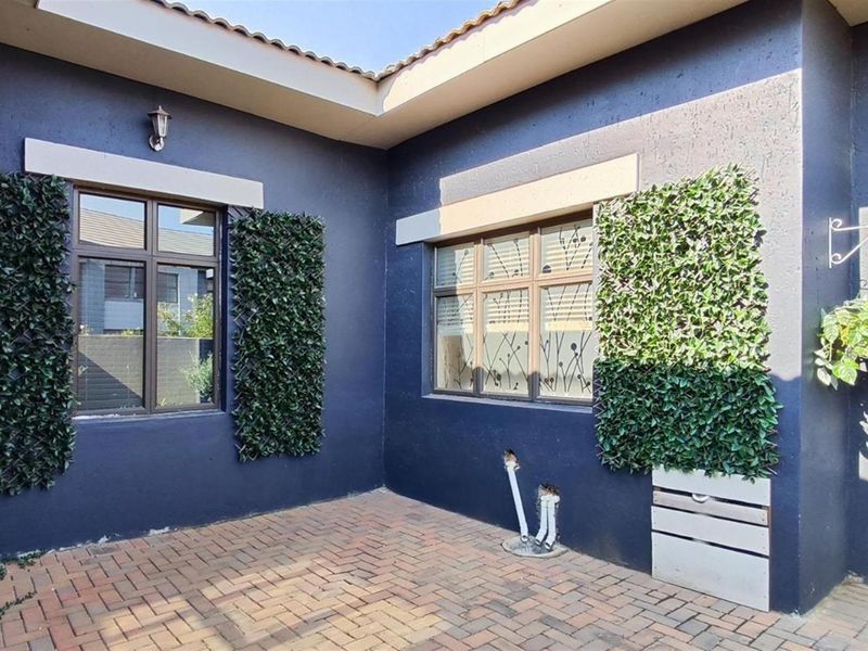 Apartment For Sale in Helderwyk, Brakpan - Photo 5