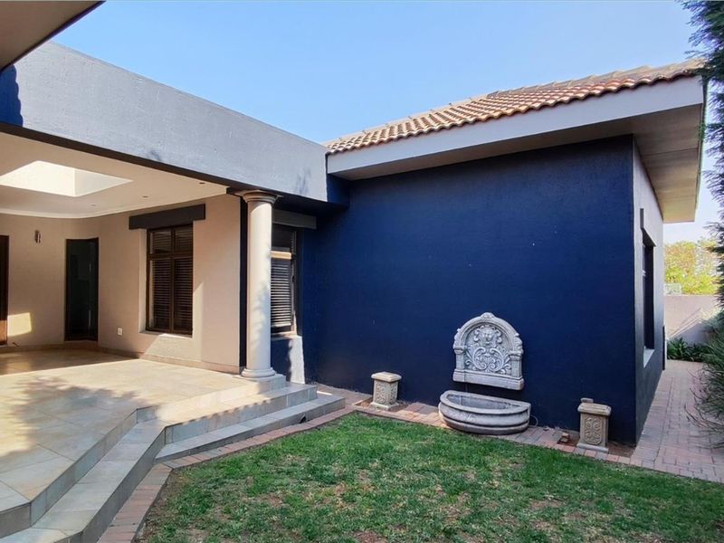 Apartment For Sale in Helderwyk, Brakpan - Photo 3