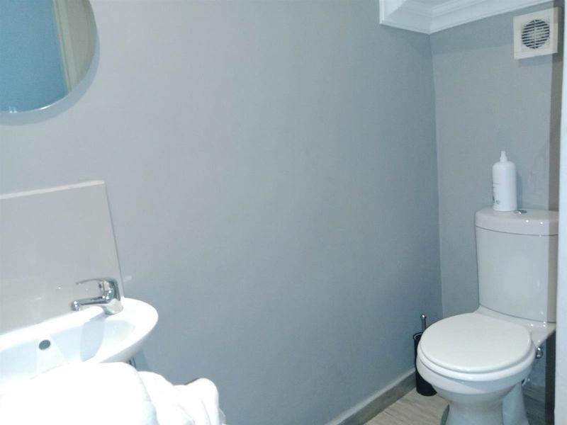 Modern Living at Its Best, What a Beautiful Family Home for Sale in Montana, Pretoria - Photo 7