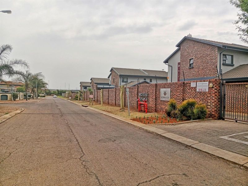 Modern Living at Its Best, What a Beautiful Family Home for Sale in Montana, Pretoria - Photo 3