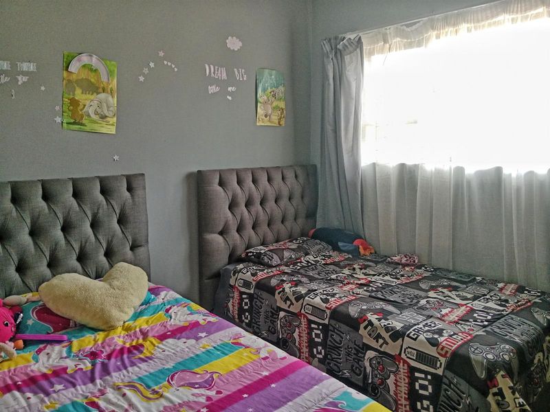 Modern Living at Its Best, What a Beautiful Family Home for Sale in Montana, Pretoria - Photo 10