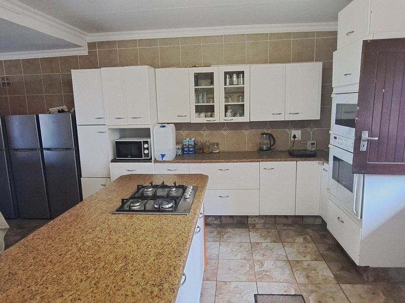 House For Sale in Palm Beach, Port Edward, KwaZulu Natal - Photo 9